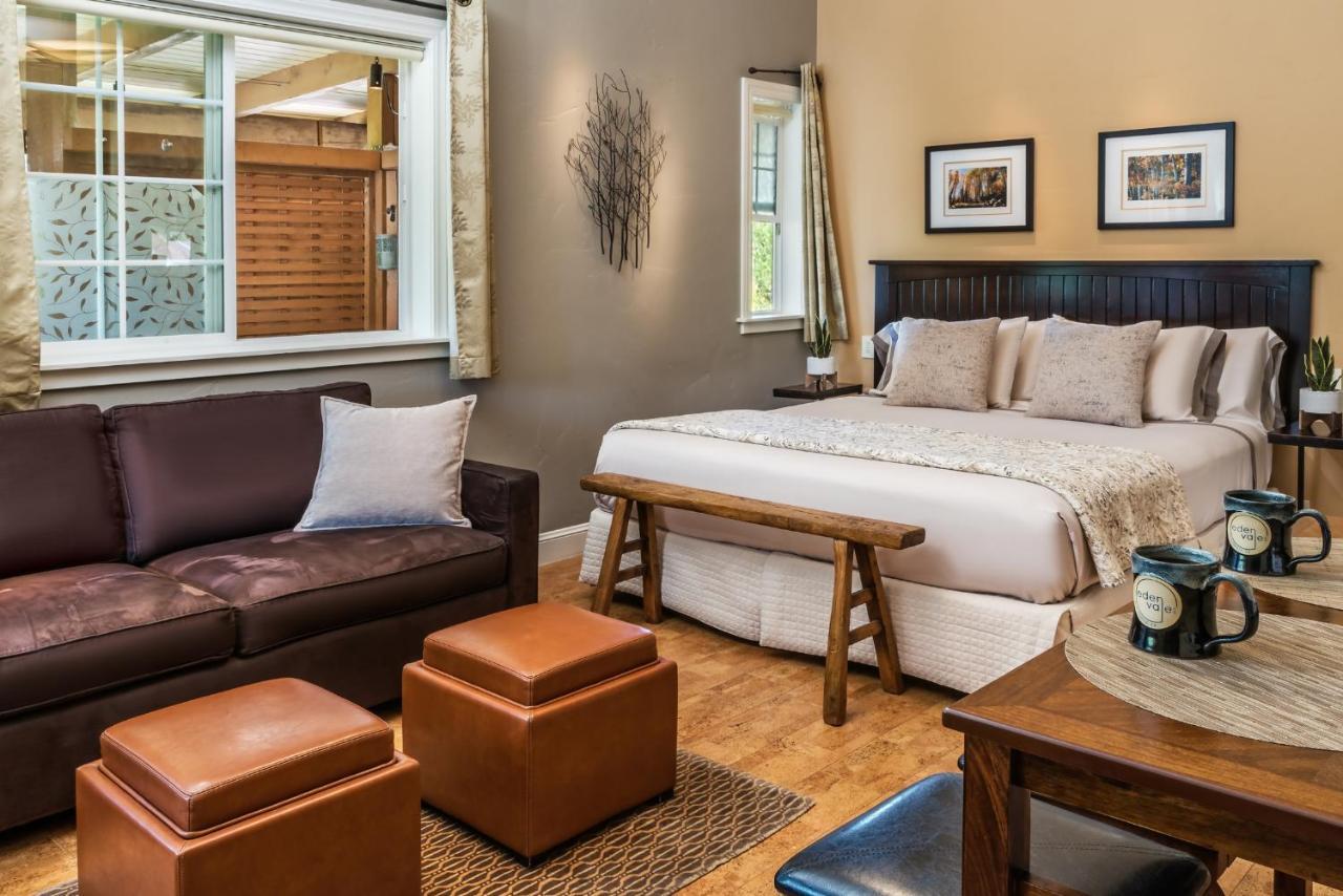 Premium Suite